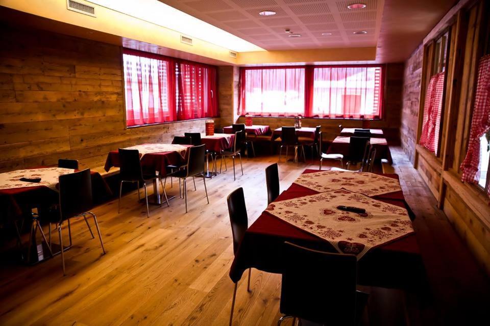 Hotel Kube Folgaria Extérieur photo